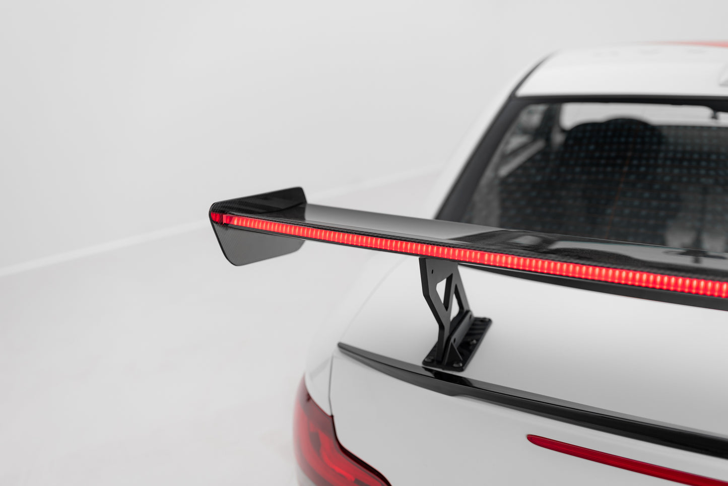 Carbon Spoiler With Internal Brackets Uprights V.1 + LED suitable for BMW 1 M E82