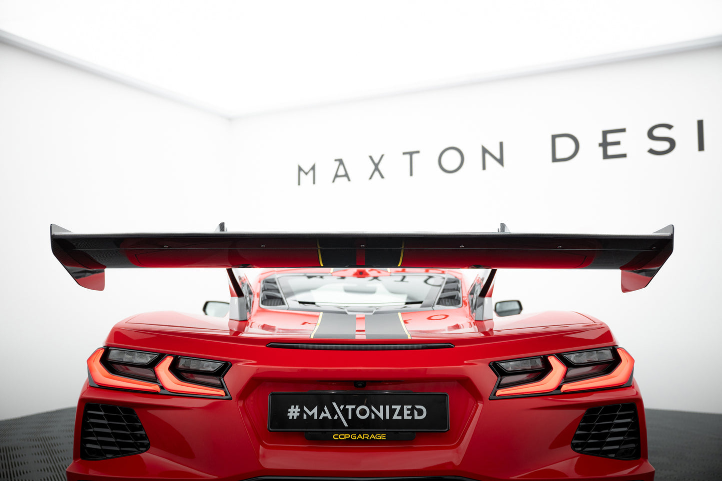 Carbon Spoiler  suitable for Chevrolet Corvette C8