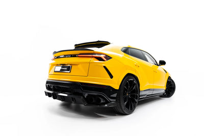 Set of Prepreg Carbon Splitters Lamborghini Urus Mk1