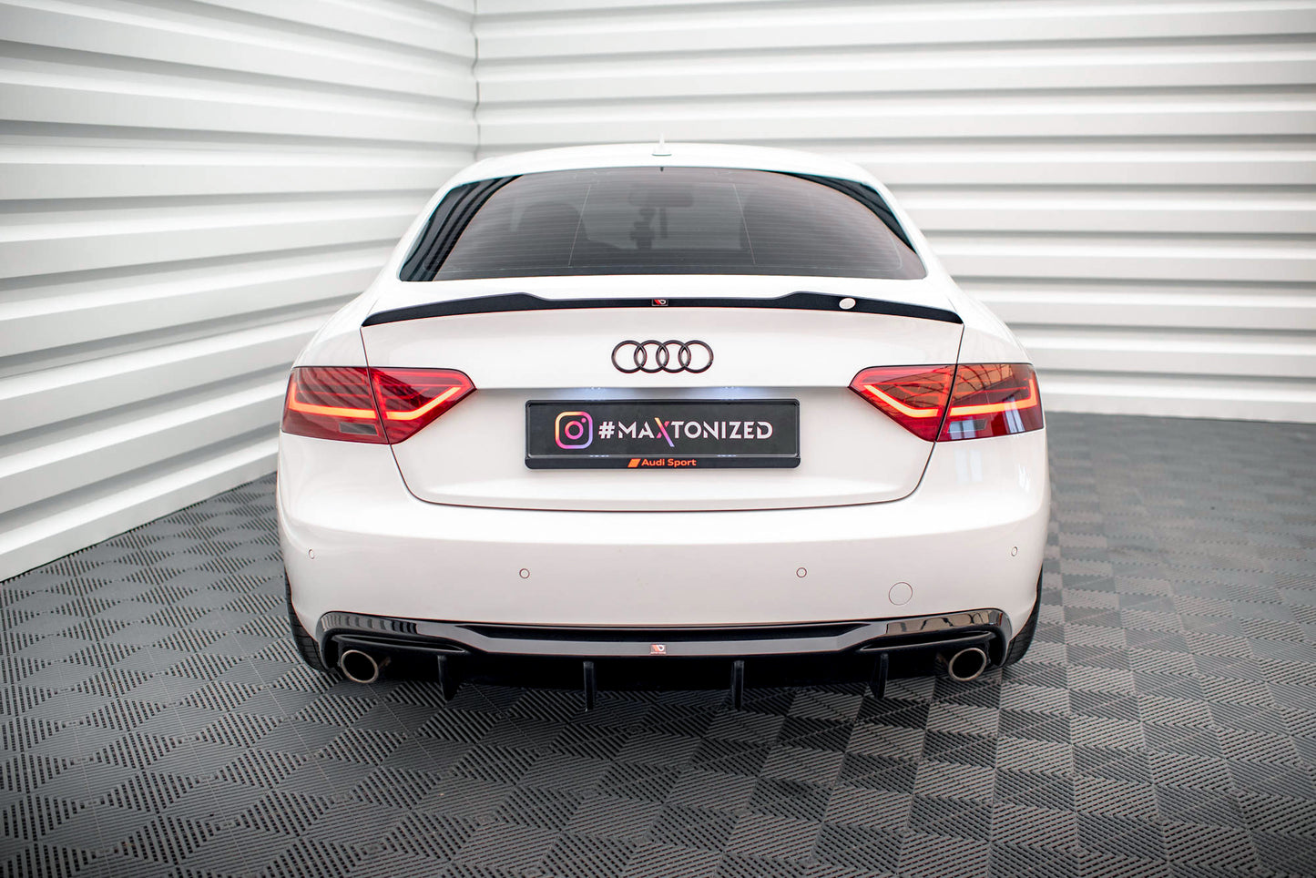 Heckansatz Audi A5 Sportback 8T Facelift (Version mit Einzelauspuff auf beiden Seiten)