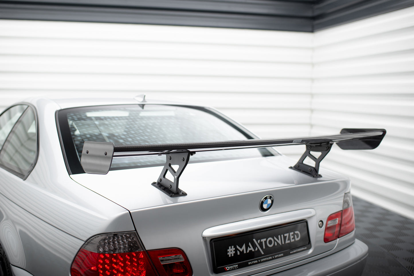 Carbon Spoiler With Internal Brackets Uprights suitable for BMW 3 Coupe E46