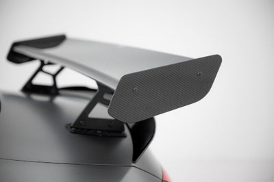 Karbonowy Spoiler Z Wewnętrznymi Wspornikami pasujący do Mercedes-Benz CLA Coupe C118 / C118 Facelift