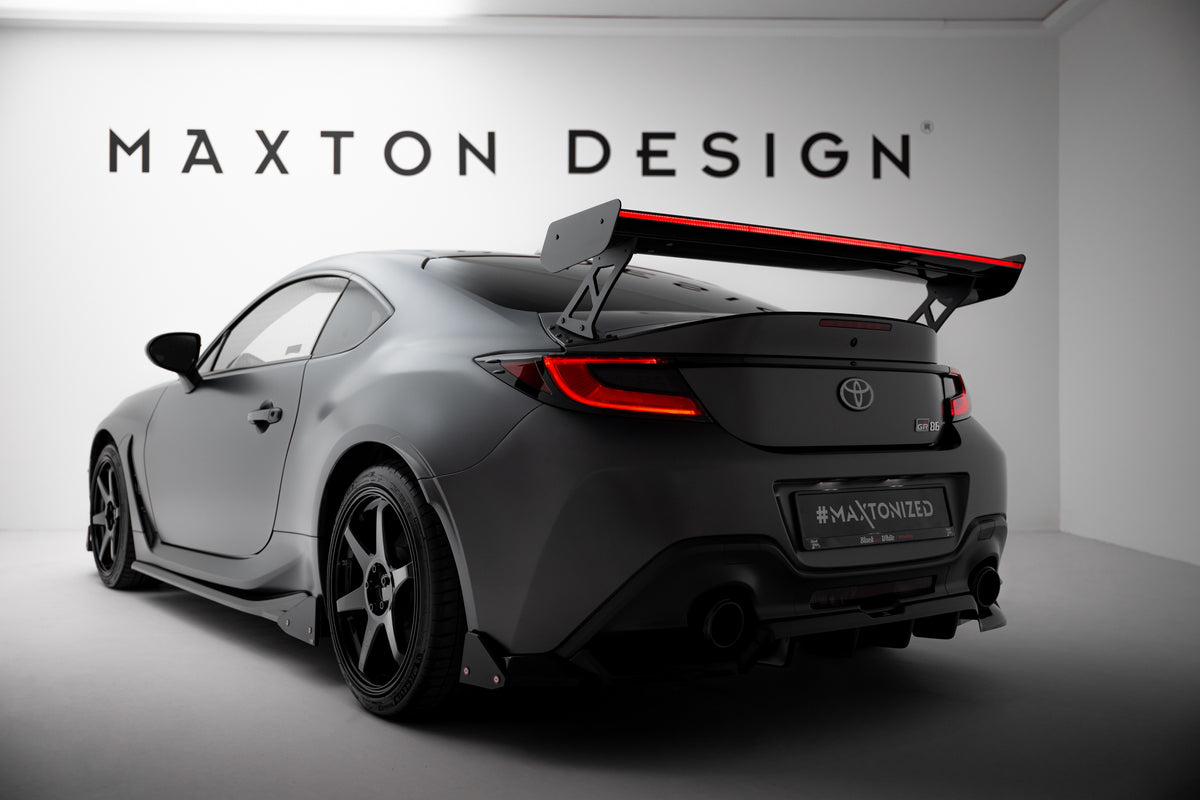 Karbonowy Spoiler Z Zewnętrznymi Wspornikami pasujący do Toyota GR86 / Subaru BRZ Mk2