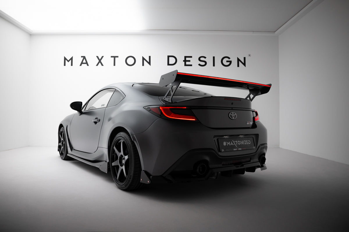 Karbonowy Spoiler Z Zewnętrznymi Wspornikami pasujący do Toyota GR86 / Subaru BRZ Mk2