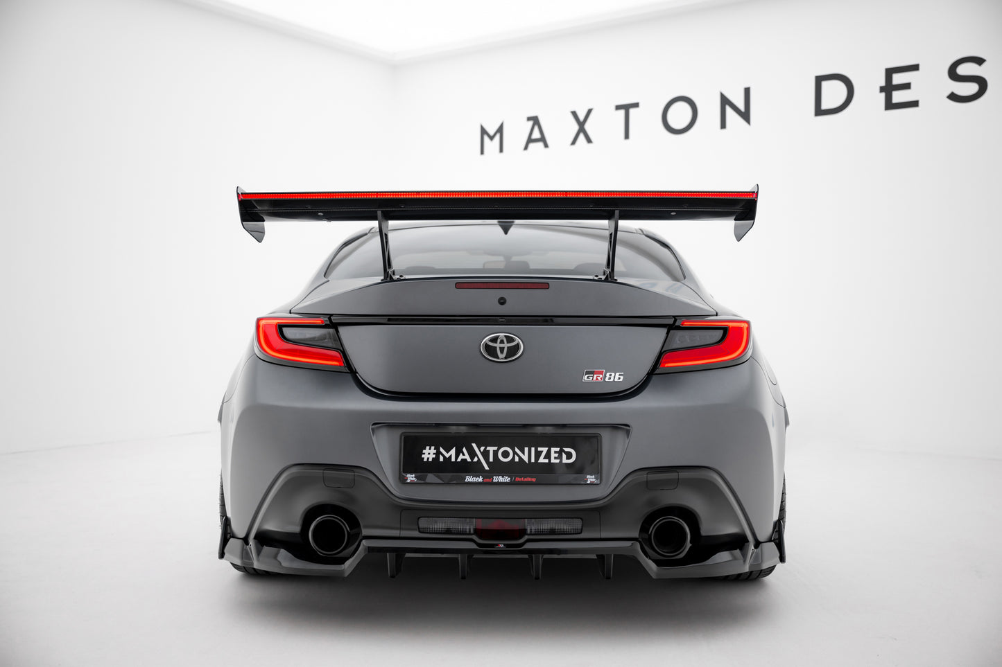 Carbon Spoiler With Internal Brackets Uprights + LED suitable for Toyota GR86 / Subaru BRZ Mk2