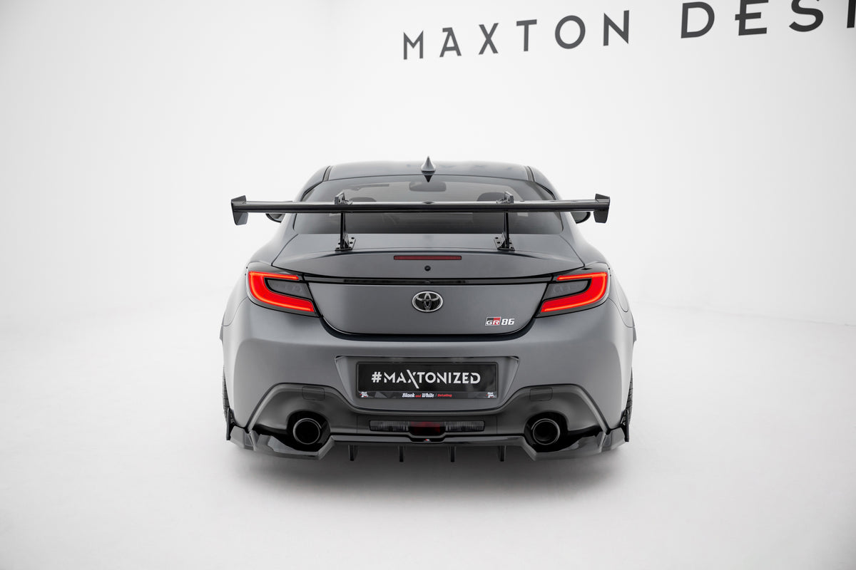 Karbonowy Spoiler Z Górnymi Mocowaniami pasujący do Toyota GR86 / Subaru BRZ Mk2