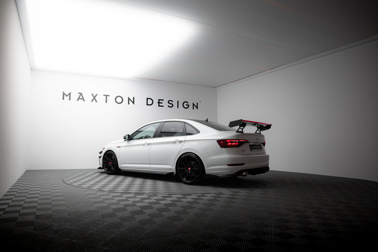 Carbon Spoiler With Internal Brackets Uprights + LED suitable for Volkswagen Jetta GLI Mk7