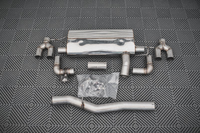 Rajout Du Pare-Chocs Arriere V.2 + échappement Milltek Sport compatible avec BMW 1 F40 M135i