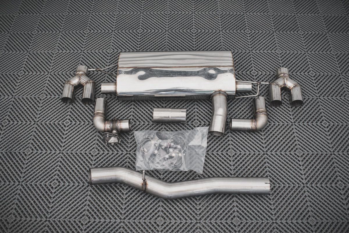 Karbonowy Dyfuzor Tylny Prepreg V.1 + Milltek Sport Exhaust pasujący do BMW 1 F40 M135i