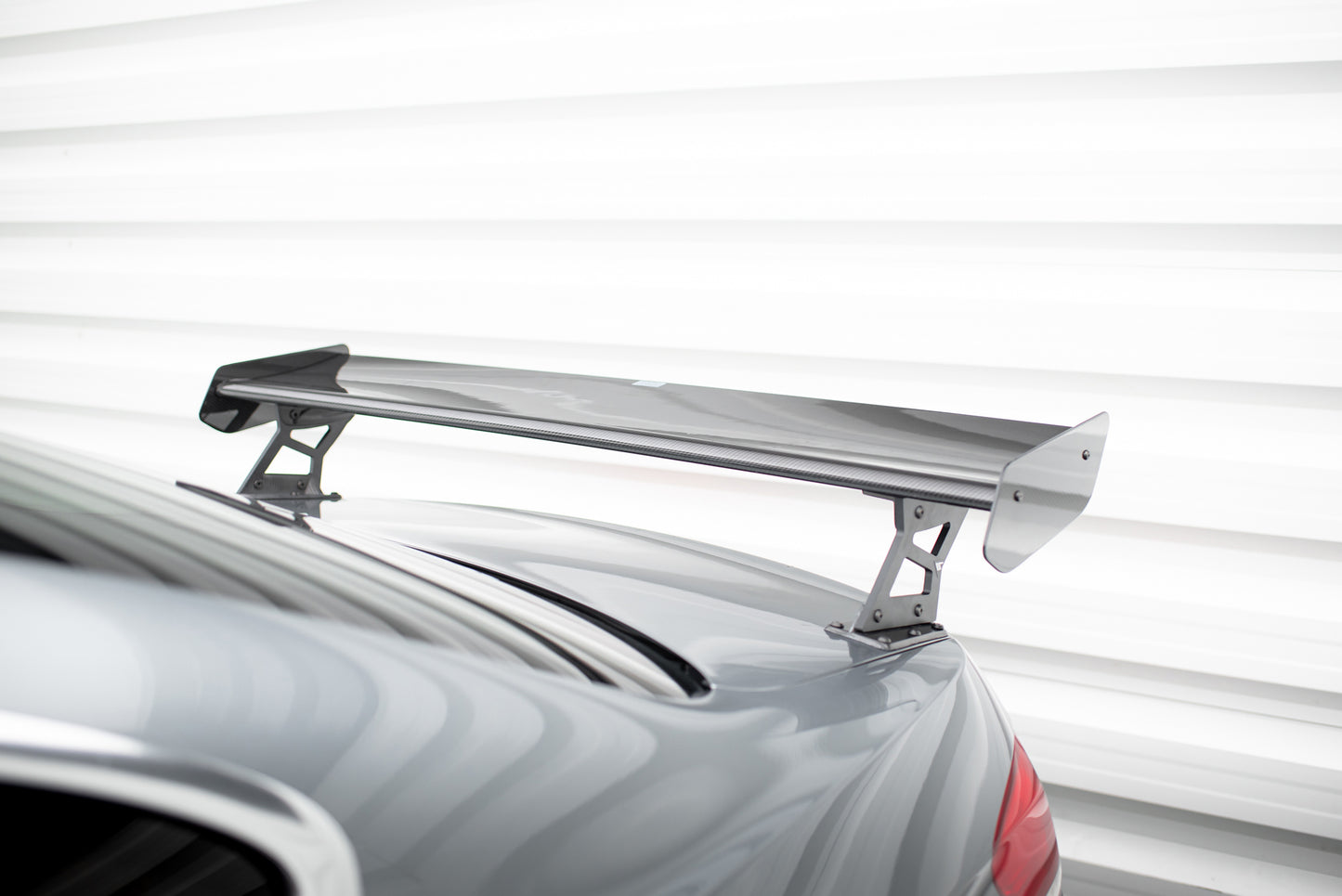 Carbon Spoiler With External Brackets Uprights + LED suitable for BMW 3 / M3 Coupe E92