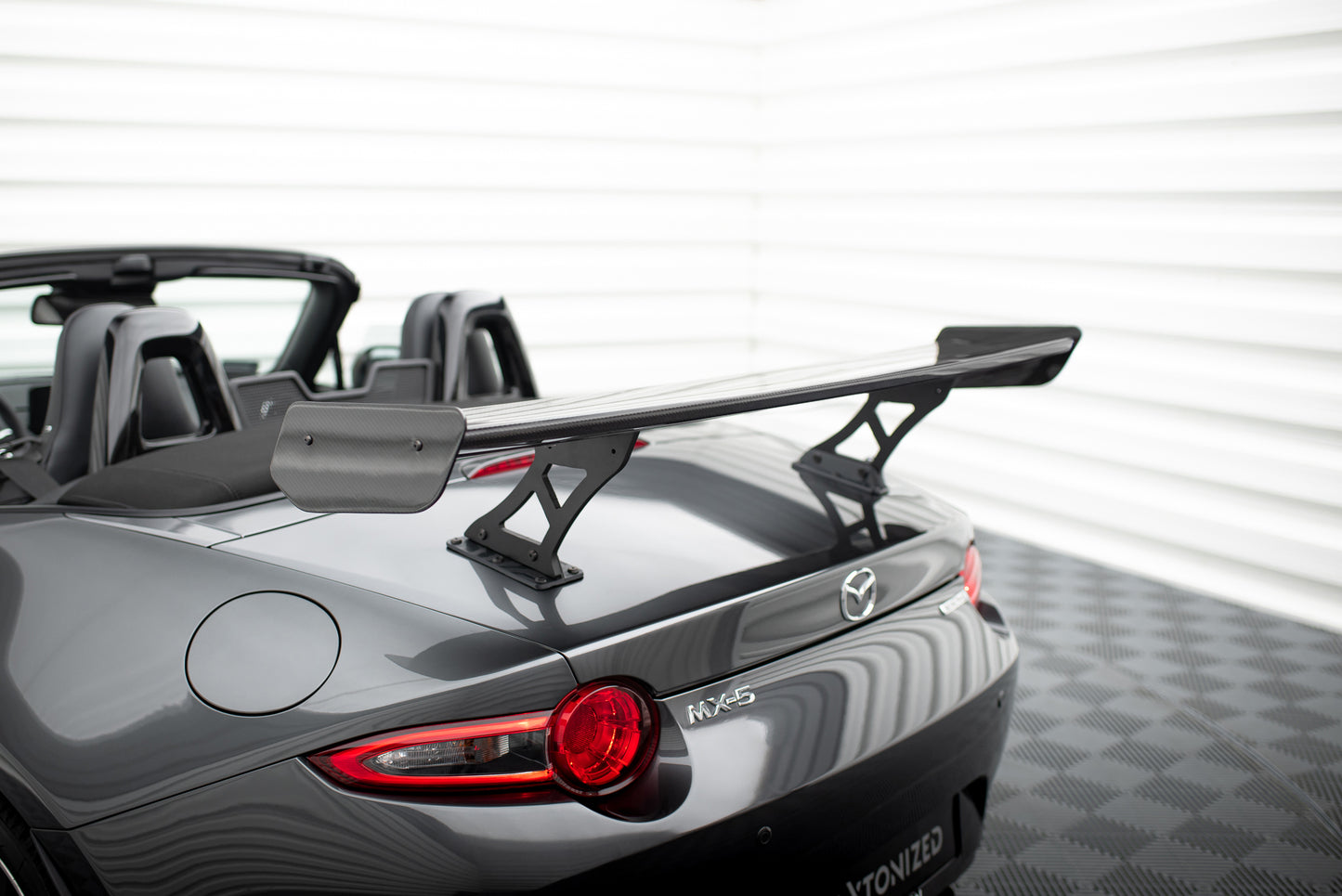 Karbonowy Spoiler JDM Style pasujący do Mazda MX-5 ND (Mk4)
