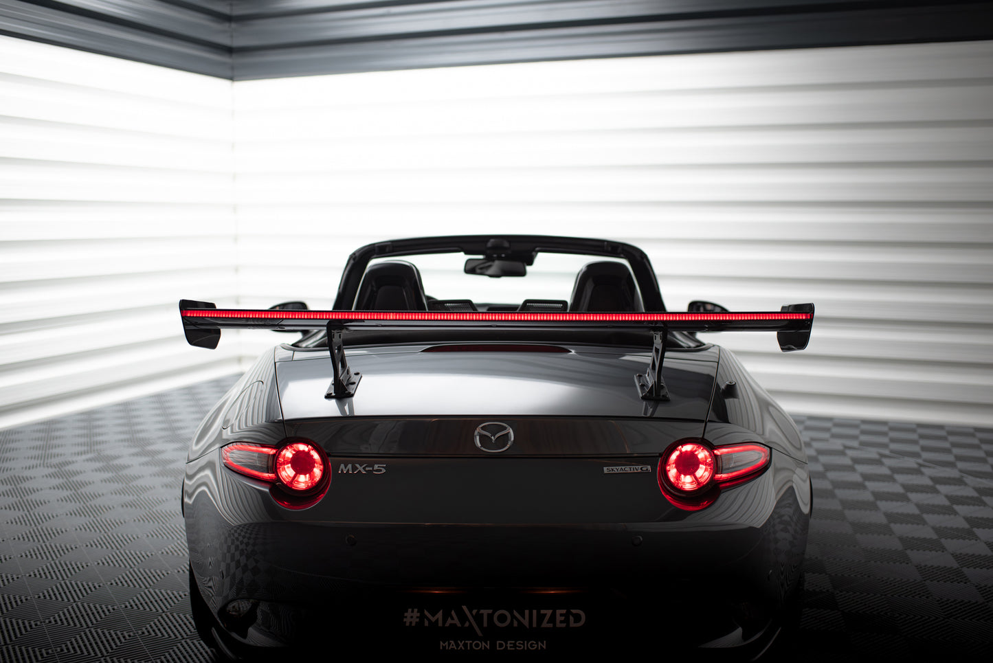 Carbon Spoiler With Internal Brackets Uprights + LED suitable for Mazda MX-5 ND (Mk4)