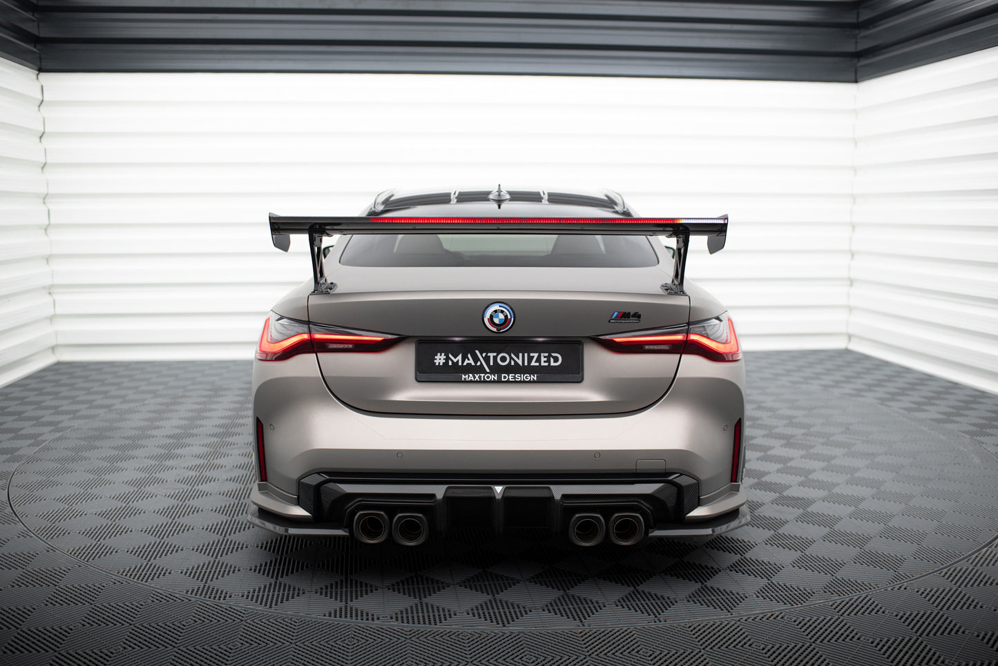 Carbon Spoiler With External Brackets Uprights + LED suitable for BMW M4 G82 / G82 Facelift / M440i / 4 M-Pack G22 / G22 Facelift