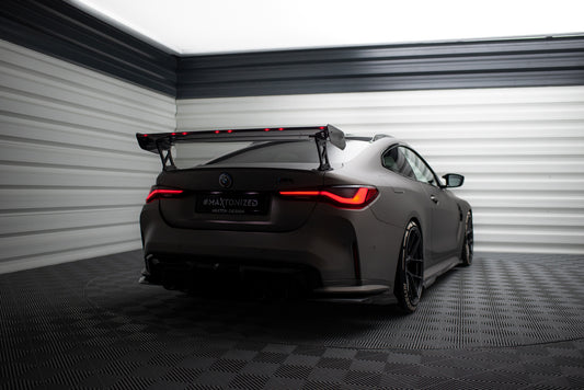 Karbonowy Spoiler Z Zewnętrznymi Wspornikami + LED pasujący do BMW M4 G82 / G82 Facelift / M440i / 4 M-Pack G22 / G22 Facelift