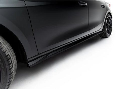 Rajouts Des Bas De Caisse V.2 compatible avec Cupra Leon ST / Hatchback Mk1 Facelift