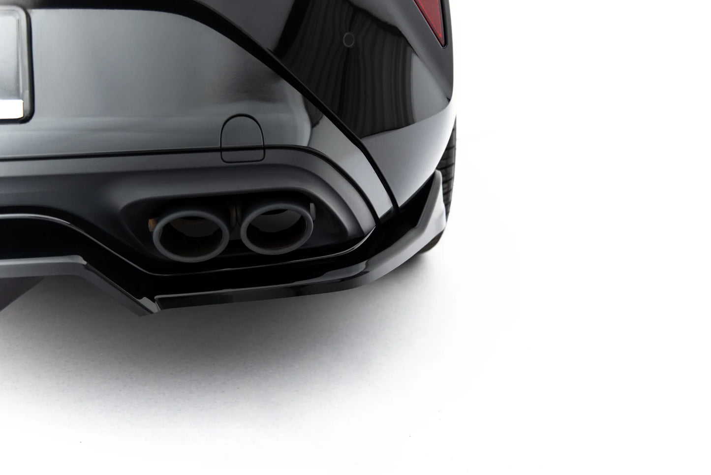 Hinten Splitter (mit einem vertikalem balken) V.1 Cupra Leon Hatchback Mk1 Facelift