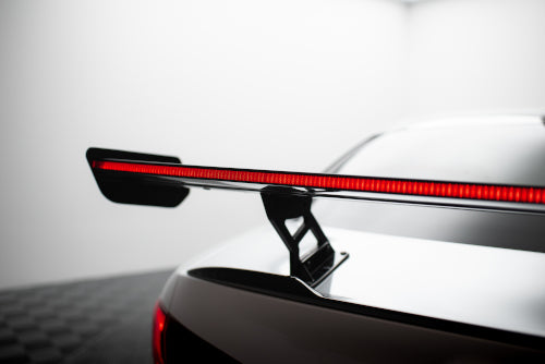 Karbonowy Spoiler + LED pasujący do Alfa Romeo Giulia Quadrifoglio
