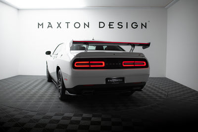 Carbon Spoiler + LED suitable for Dodge Challenger Mk3
