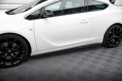 Rajouts Des Bas De Caisse Opel Astra OPC GTC J