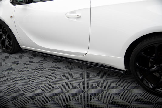 Rajouts Des Bas De Caisse Opel Astra OPC GTC J