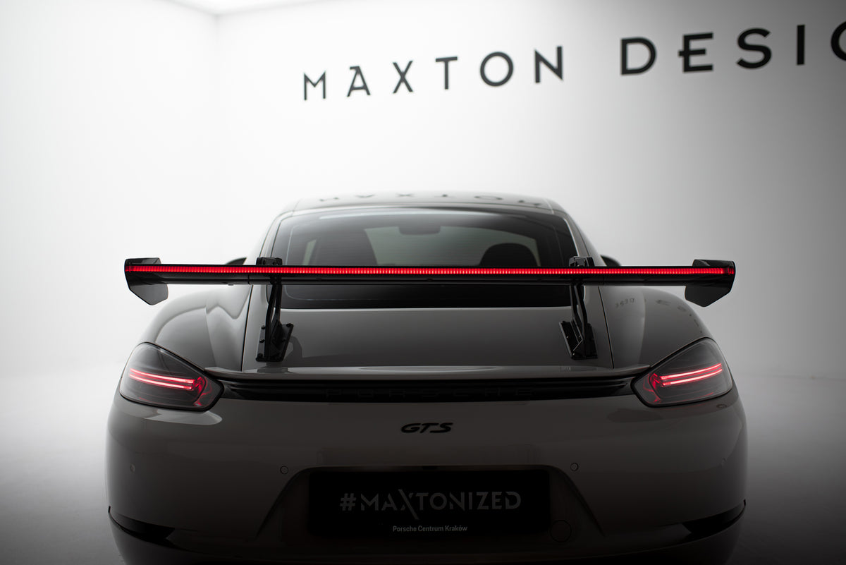 Karbonowy Spoiler Z Górnymi Mocowaniami V.2 + LED suitable for Porsche 718 Cayman 982c