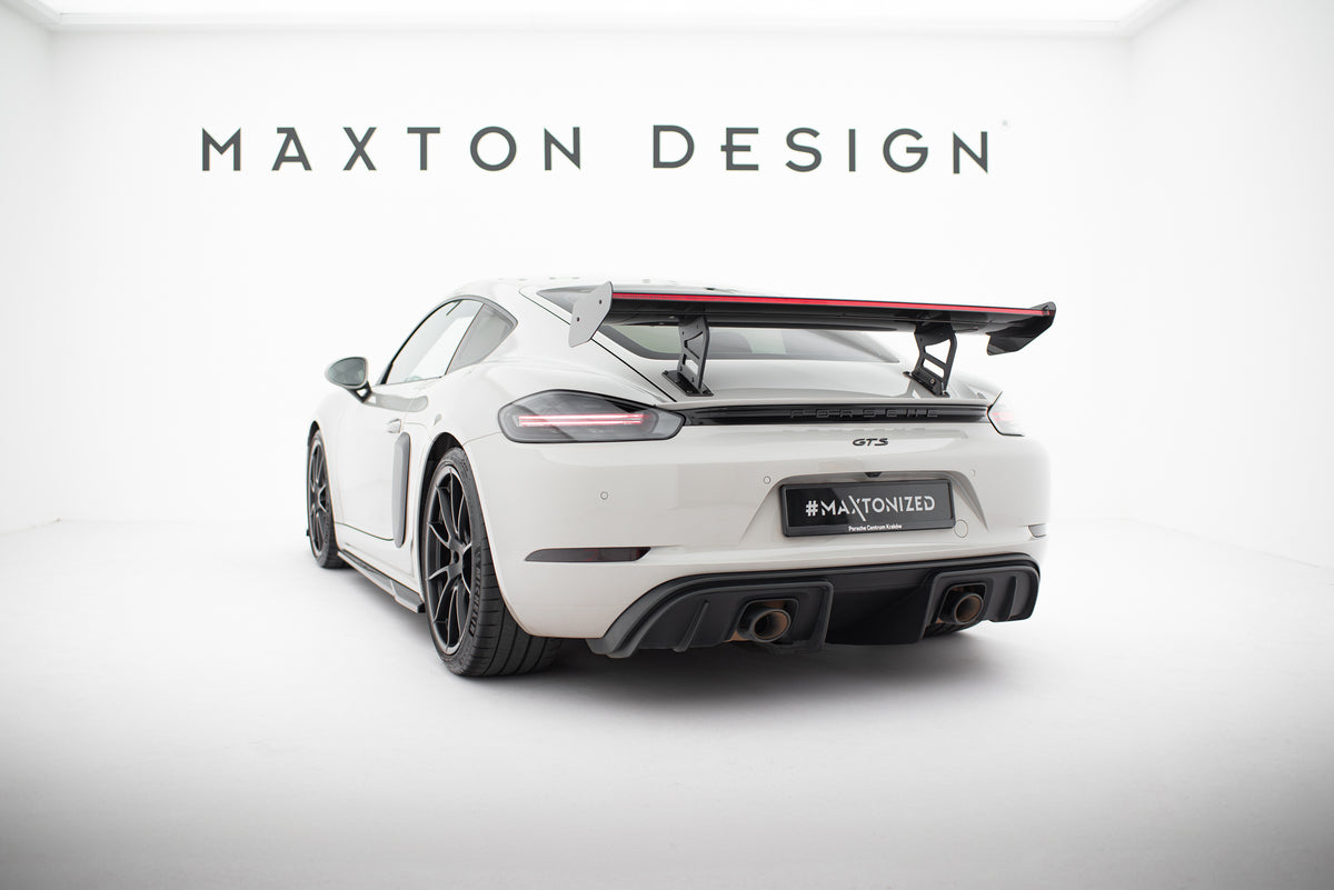 Carbon Spoiler With Internal Brackets Uprights V.2 + LED suitable for Porsche 718 Cayman 982c