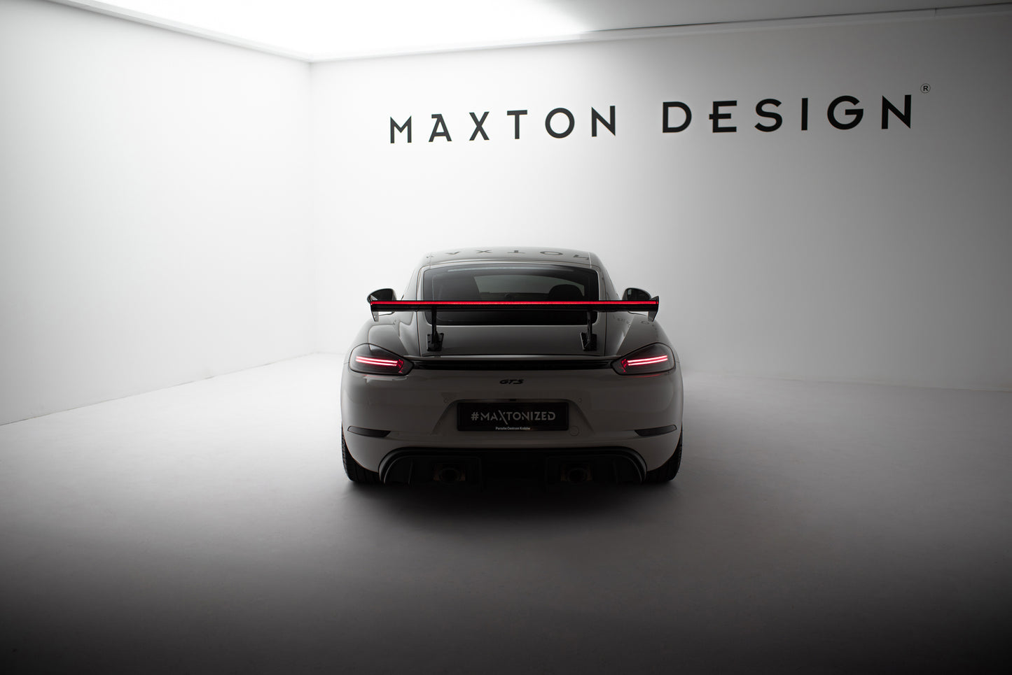 Carbon Spoiler With Internal Brackets Uprights V.1 + LED suitable for Porsche 718 Cayman 982c