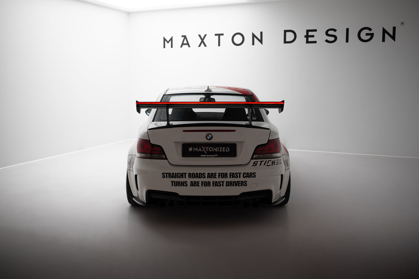 Carbon Spoiler With Internal Brackets Uprights V.1 + LED suitable for BMW 1 M E82