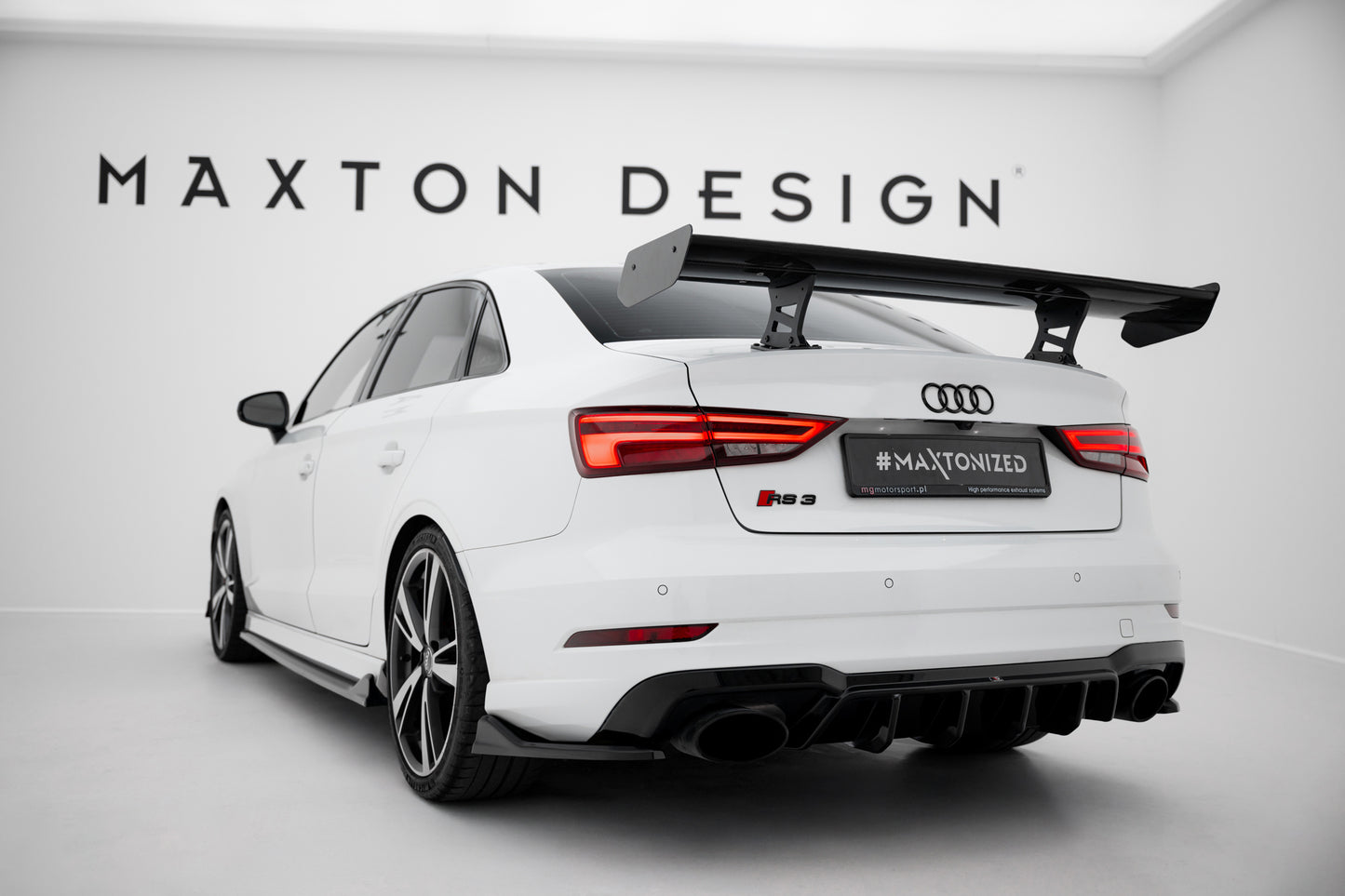 Carbon Spoiler With Internal Brackets Uprights suitable for Audi A3 / A3 S-Line / S3 / RS3 Sedan 8V / 8V Facelift