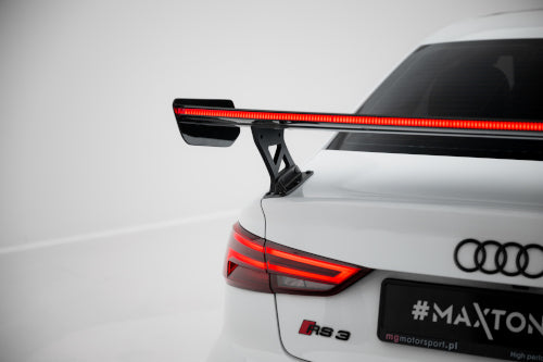 Karbonowy Spoiler Z Zewnętrznymi Wspornikami + LED pasujący do Audi A3 / A3 S-Line / S3 / RS3 Sedan 8V / 8V Facelift