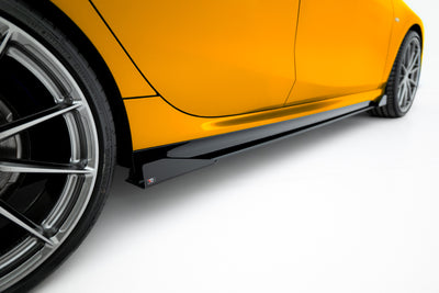 Dokładki progów Street Pro + Flaps BMW 1 M-Pack F70