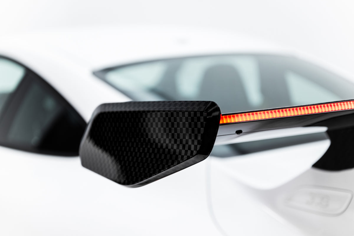 Karbonowy Spoiler V.2 + LED pasujący do Porsche 911 GT3 991