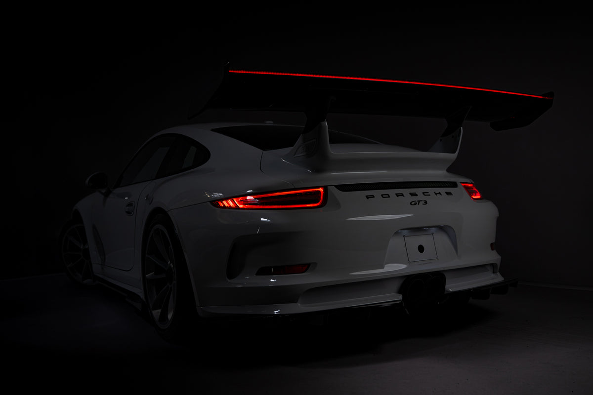 Karbonowy Spoiler V.2 + LED pasujący do Porsche 911 GT3 991