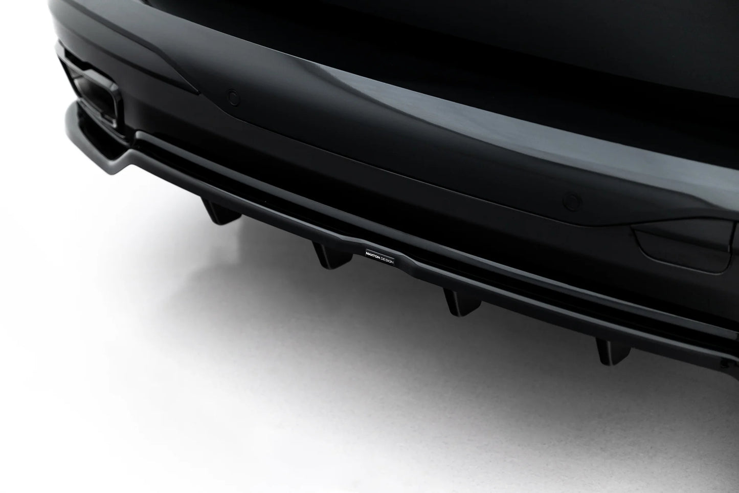 Arriere Splitter (avec une barre verticale) BMW X7 M-Pack G07