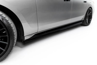 Zestaw Splitterów pasujący do BMW M760e G70