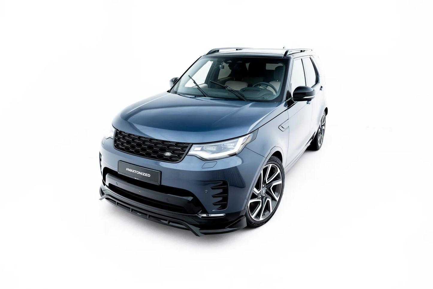 Rear Splitter (with vertical bars) Land Rover Discovery HSE Mk5 Facelift