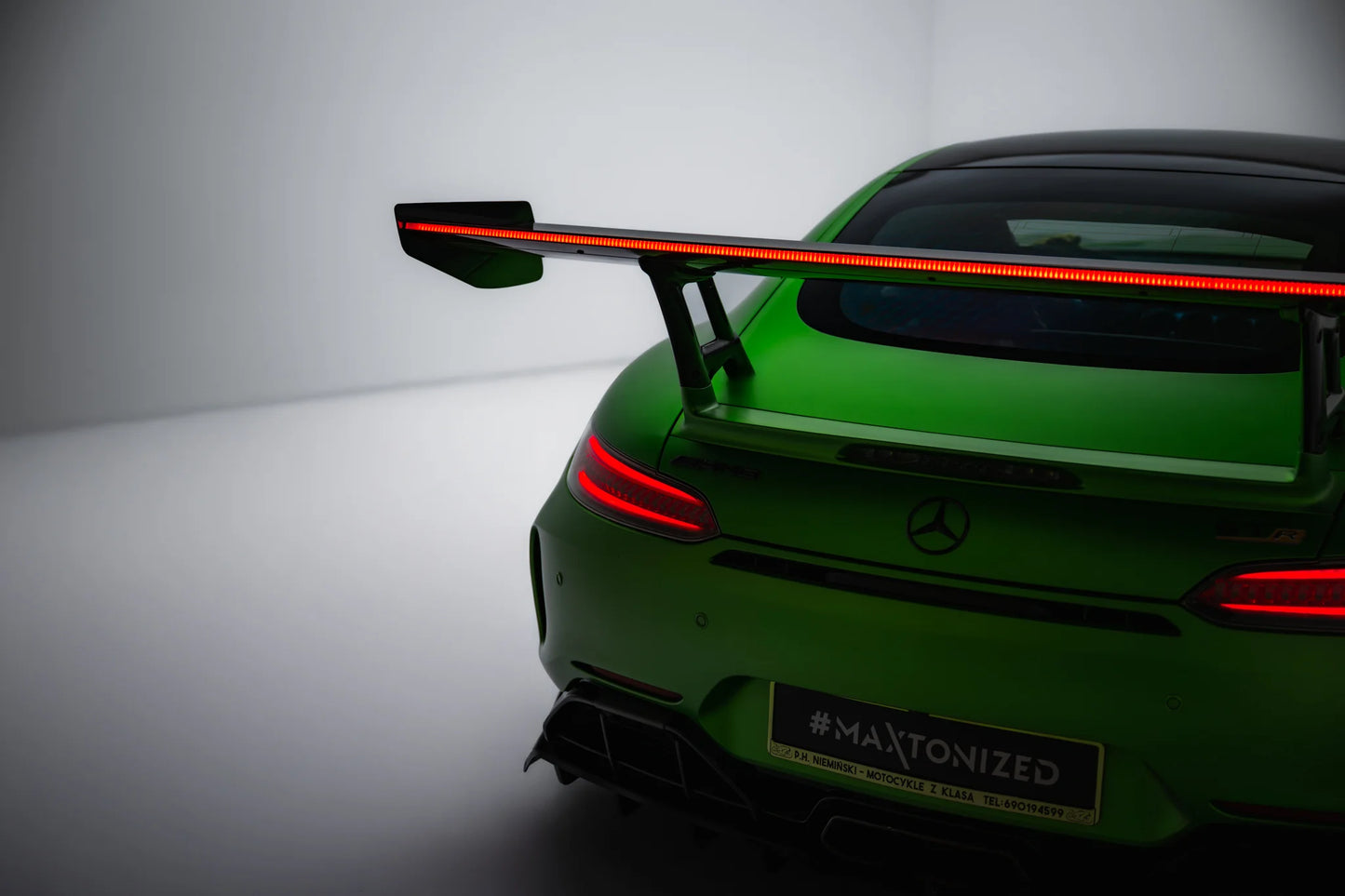 Carbon Spoiler + LED Mercedes-AMG GTR C190 Facelift