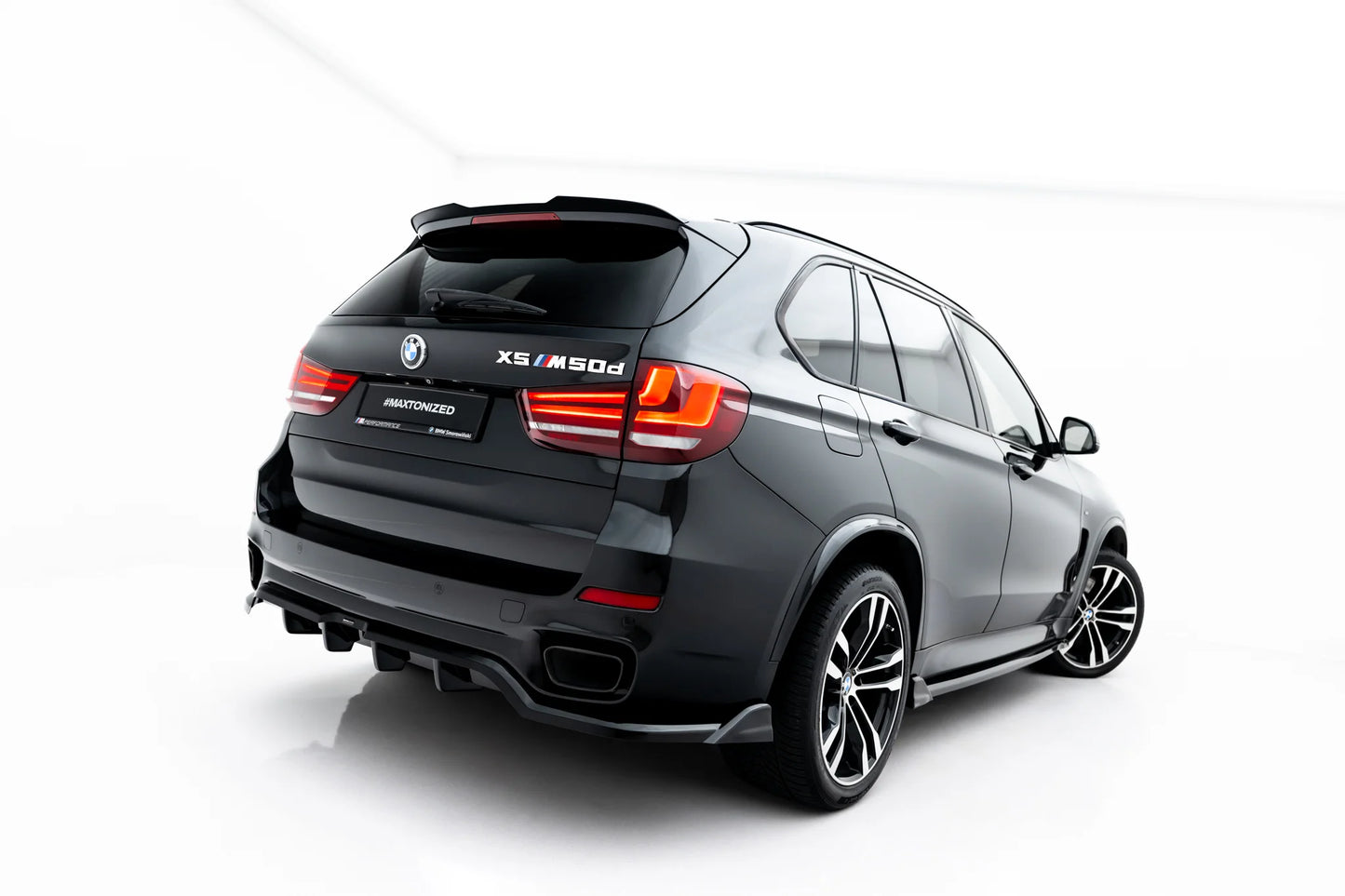 Set Of Splitters suitable for BMW X5 M-Pack F15