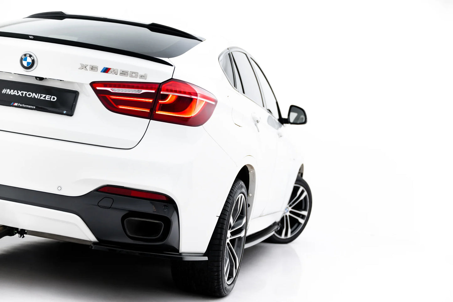 Heck Diffusor Seite BMW X6 M-Pack F16 