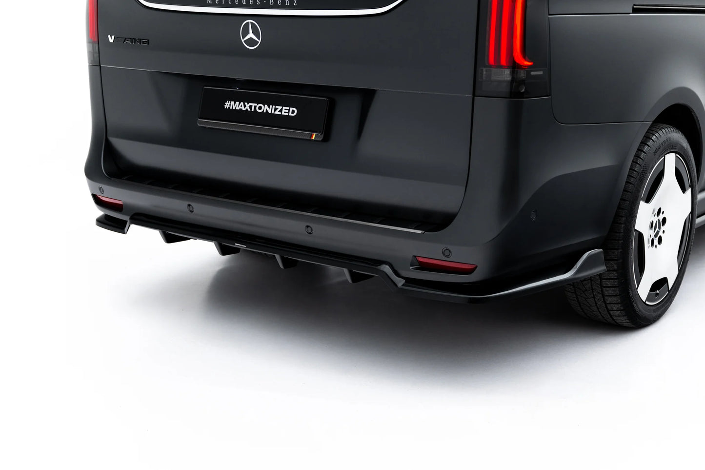 Hinten Splitter (mit einem vertikalem balken) Mercedes-Benz V AMG-Line W447 Facelift 2