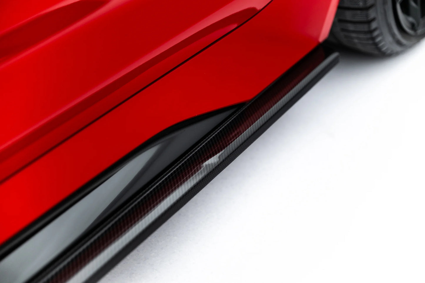 Prepreg Carbon Fiber Side Skirts suitable for Audi RS6 C8 / C8 Facelift