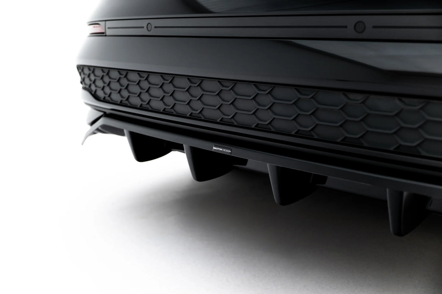 Arriere Splitter (avec une barre verticale)  Audi A3 Sedan 8Y Facelift