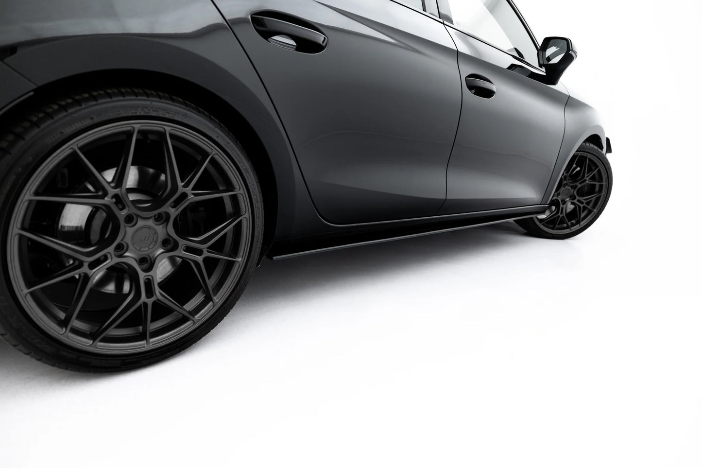 Street Pro Rajouts Des Bas De Caisse Cupra Leon ST / Hatchback Mk1 Facelift