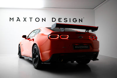 Karbonowy Spoiler Z Wewnętrznymi Wspornikami + LED Chevrolet Camaro SS Mk6 Facelift