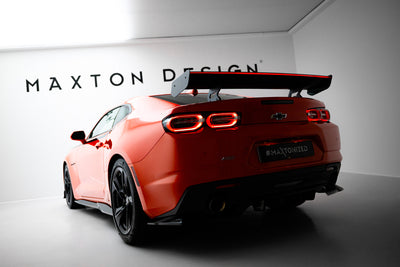 Karbonowy Spoiler Z Wewnętrznymi Wspornikami + LED Chevrolet Camaro SS Mk6 Facelift