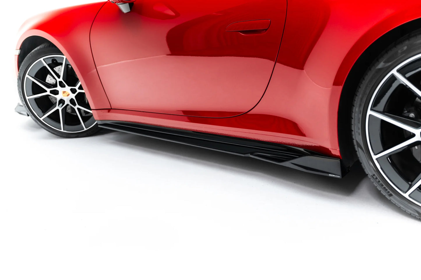 Rajouts Des Bas De Caisse compatible avec Porsche 911 Carrera Aero / Carrera GTS 992 Facelift