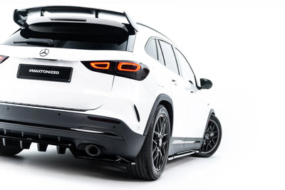 Zestaw Splitterów pasujący do Mercedes-AMG GLA 35 H247