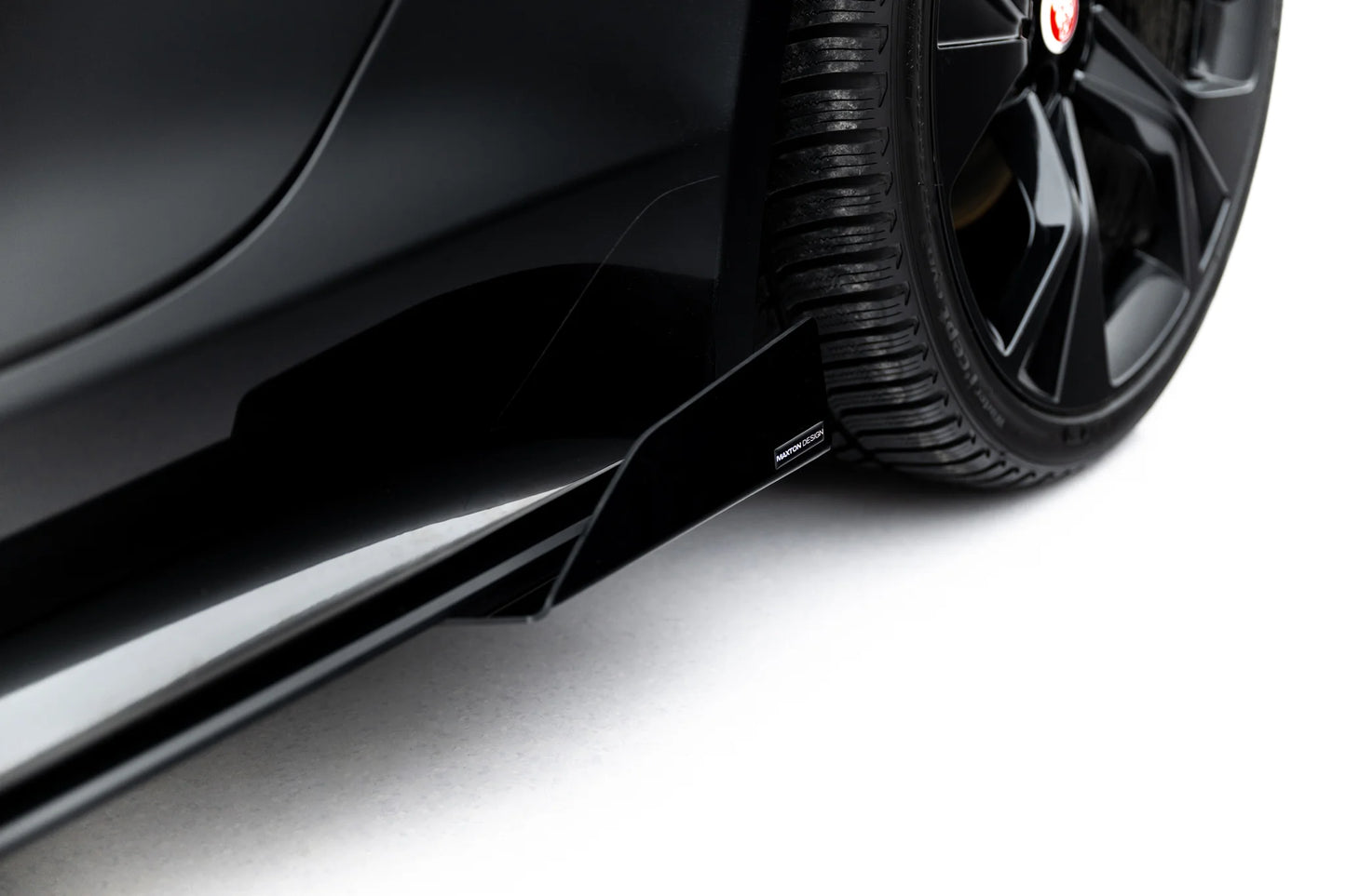 Dokładki progów Street Pro + Flaps Jaguar F-Type X152 Facelift 2