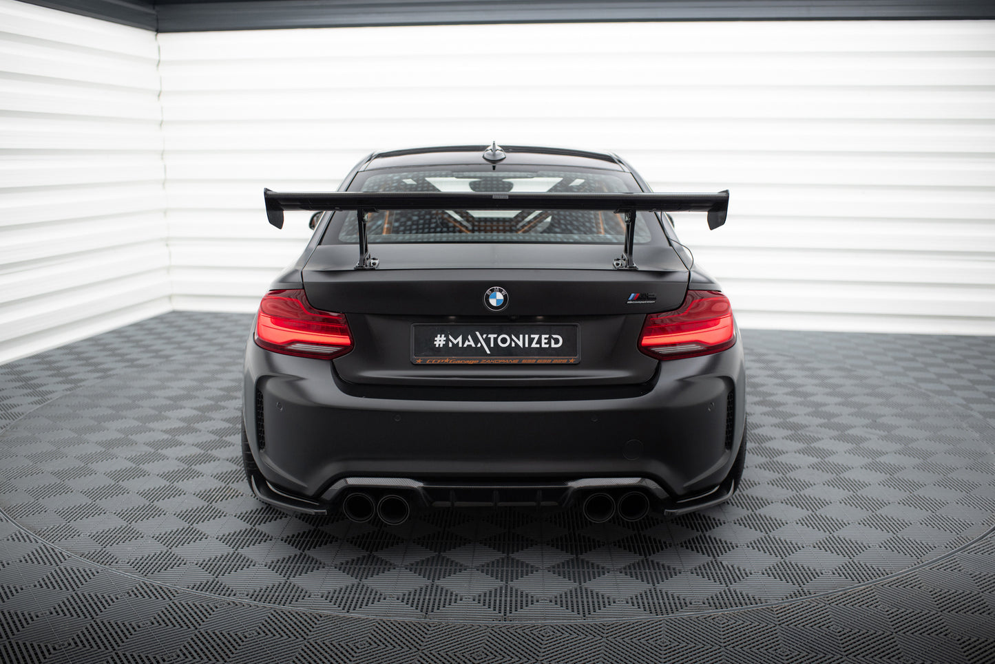 Carbon Spoiler With Internal Brackets Uprights suitable for BMW M2 F87 / 2 / 2 M-Pack F22