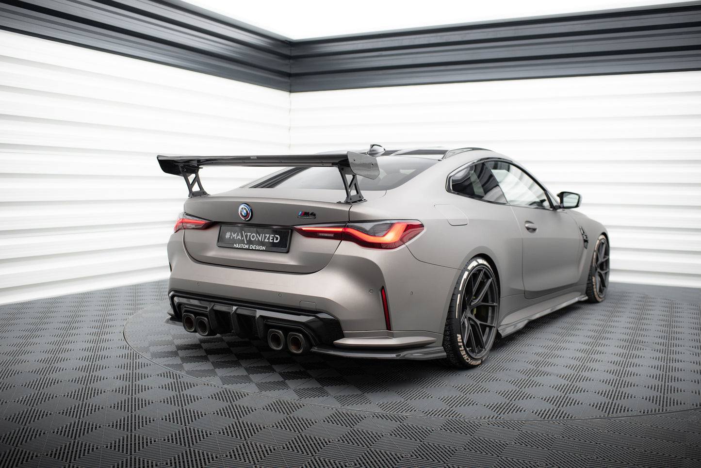 Carbon Spoiler With External Brackets Uprights suitable for BMW M4 G82 / G82 Facelift / M440i / 4 M-Pack G22 / G22 Facelift